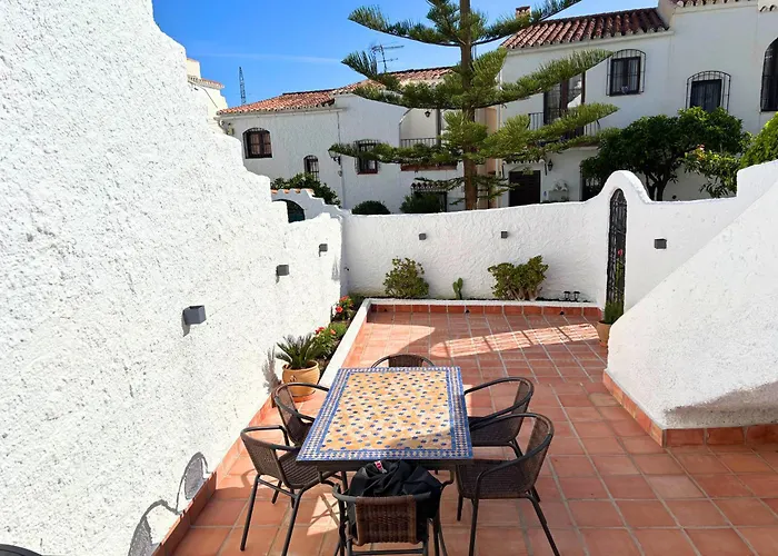 Naranjos 15a * Nerja