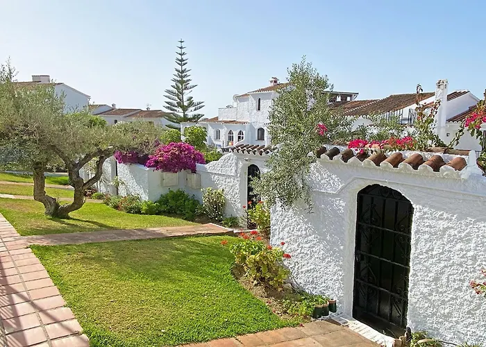 Naranjos 15a アパート